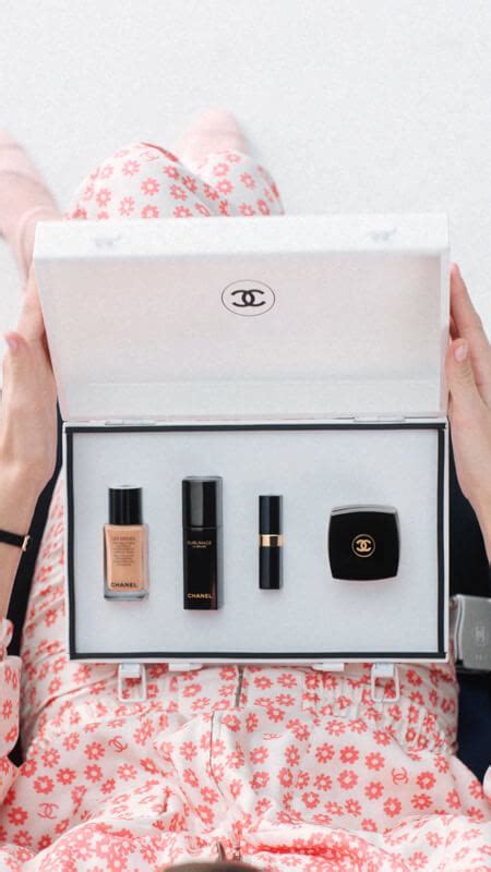 chanel travel brush set 2014|CHANEL Beauty Essentials Kits – Travel Kit .